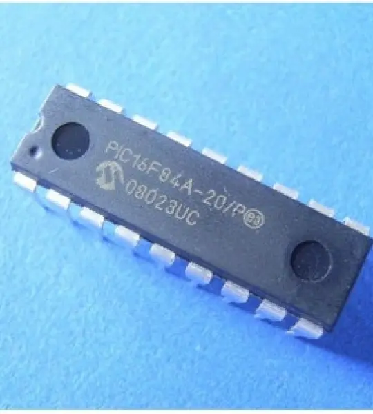 PIC 16F84A - DIP18
