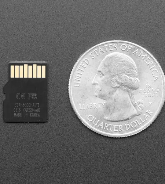 8GB MicroSD Card with NOOBS 2.0- Original