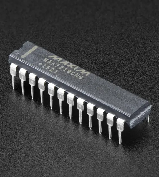 MAX7219 - DIP24 IC