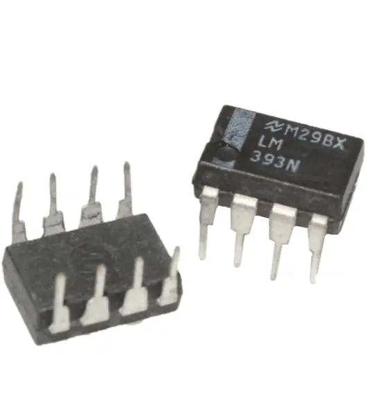 LM393 - DIP8 IC