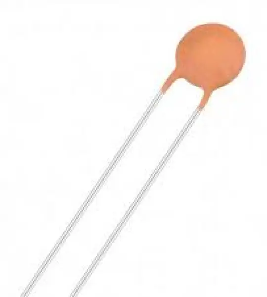 821pF Ceramic capacitor ±10%