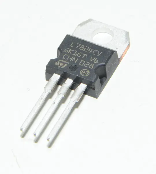 ‬‪L7824CV‬‬‬ voltage regulator