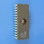 27C64 - DIP28 EEPROM