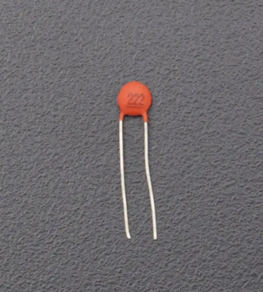 222 pF Ceramic capacitor ±10%