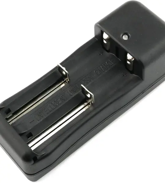 18650 lithium battery charger