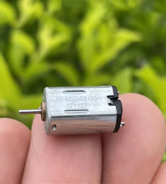 DC Motor 1.5V-4.5V 7000 RPM 0.04A Micro Motor Round Shaft